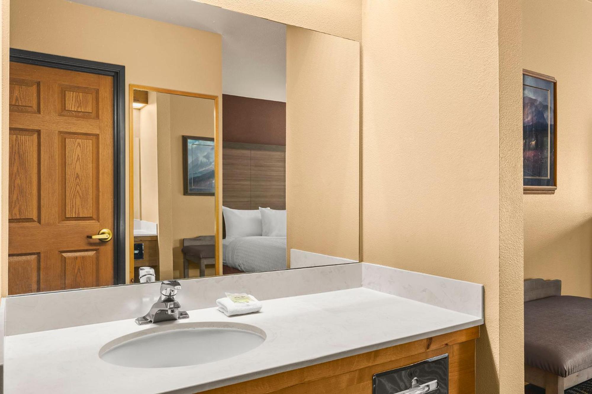 Bitterroot River Inn And Conference Center Hamilton Экстерьер фото
